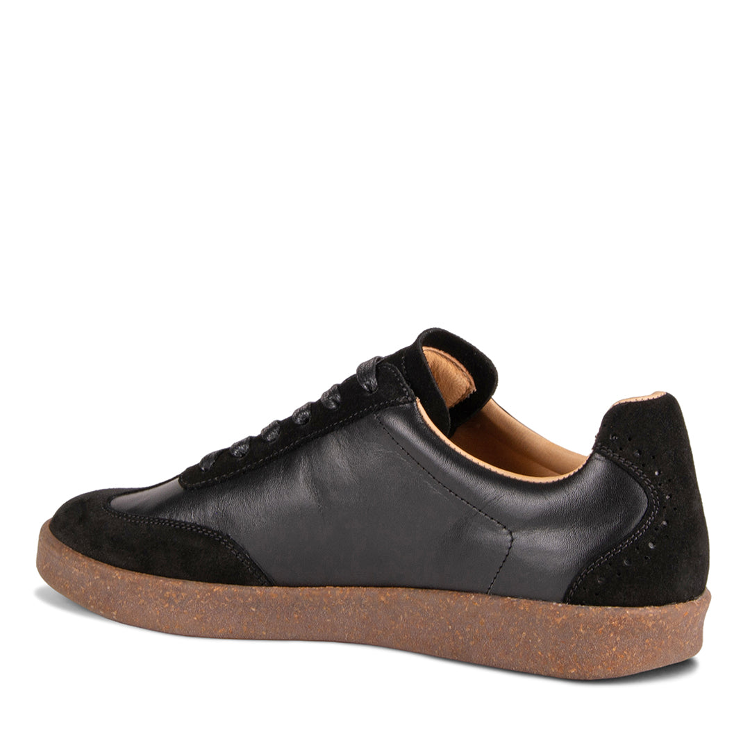 NEW! VIVIEN NEGRO