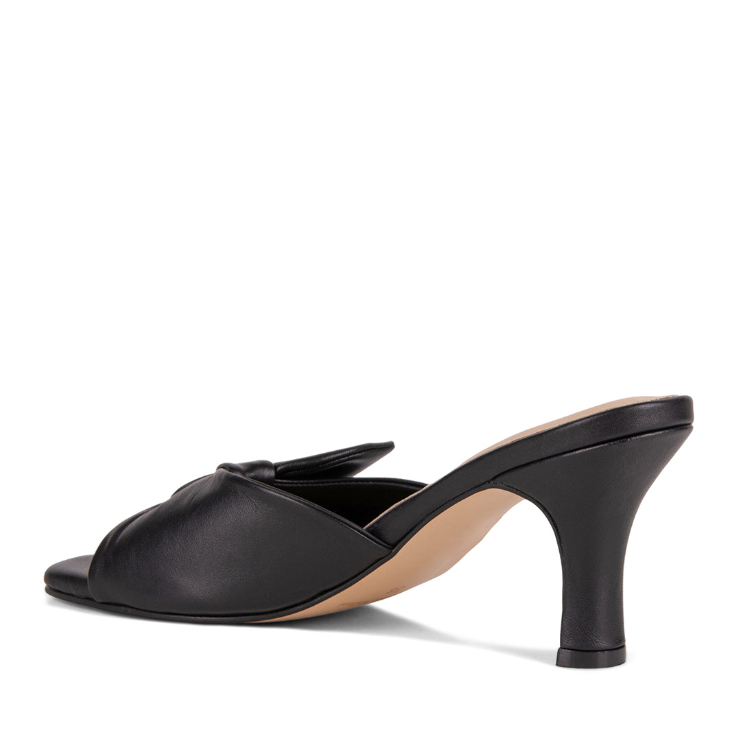 NEW! NERISSE NEGRO