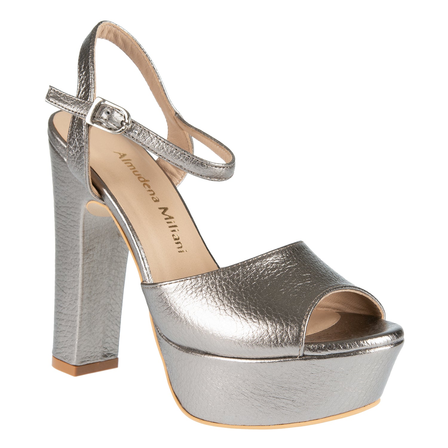 NEW! ROBERTA PELTRE