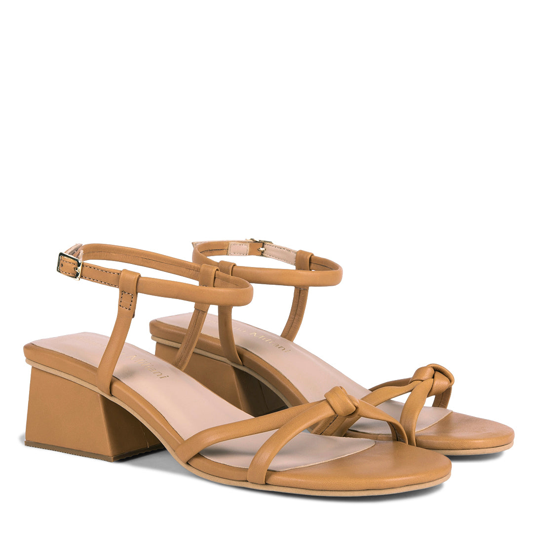 NEW! ISOLDE CARAMELO