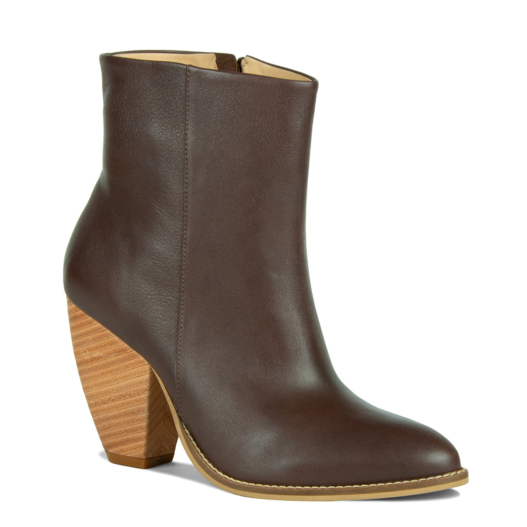 NEW! CALISTA CAOBA