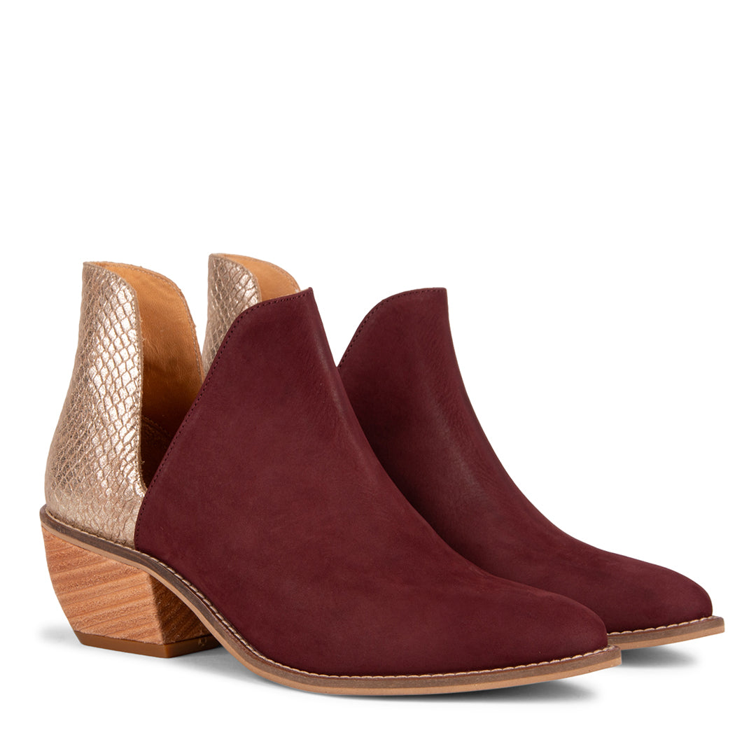 NEW! MARIE GUINDA