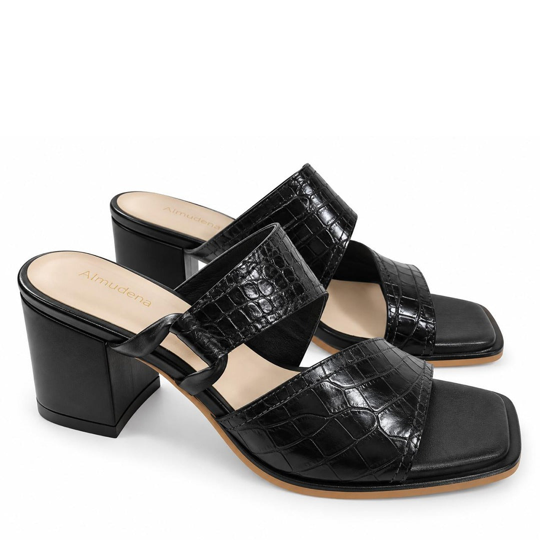 NEW! ESTELLE NEGRO